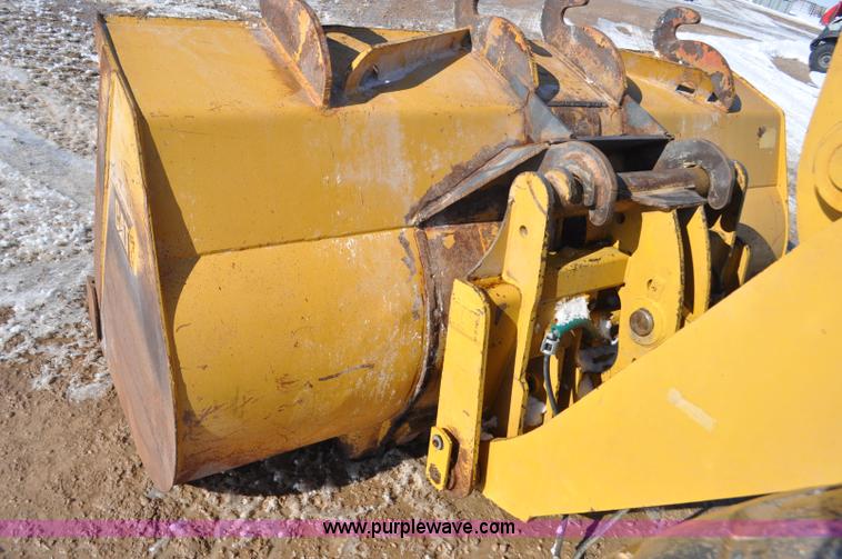image for item G7173 2004 Caterpillar 928G wheel loader