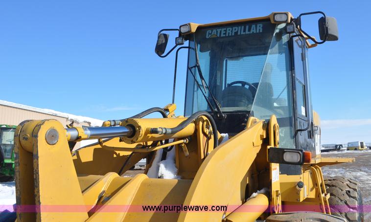 image for item G7173 2004 Caterpillar 928G wheel loader