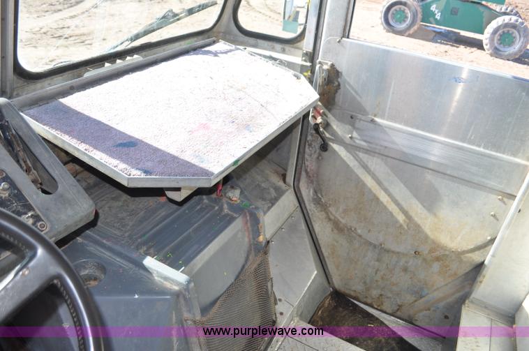 image for item G7177 1994 GMC Grumman P35 delivery van