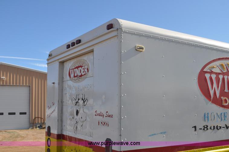 image for item G7179 1994 GMC Grumman P35 delivery van