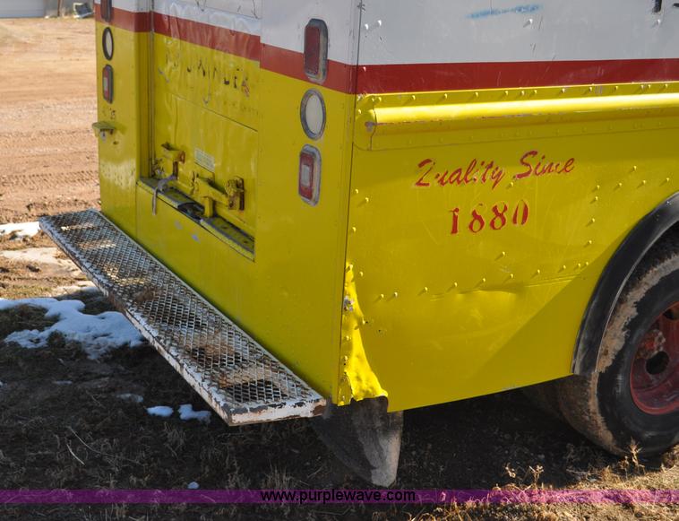 image for item G7179 1994 GMC Grumman P35 delivery van