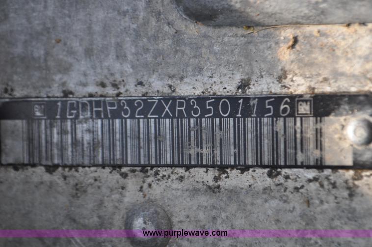 image for item G7179 1994 GMC Grumman P35 delivery van