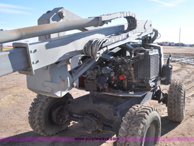 image for item G7180 Simon AT40C boom lift