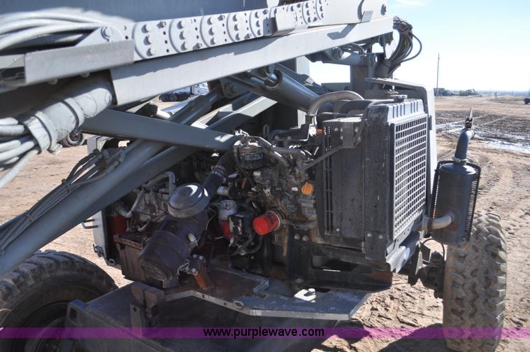 image for item G7180 Simon AT40C boom lift