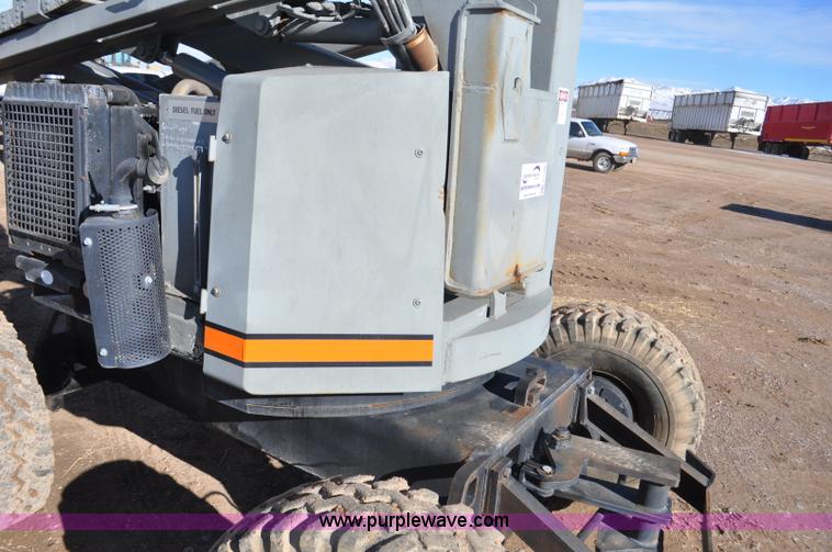 image for item G7180 Simon AT40C boom lift