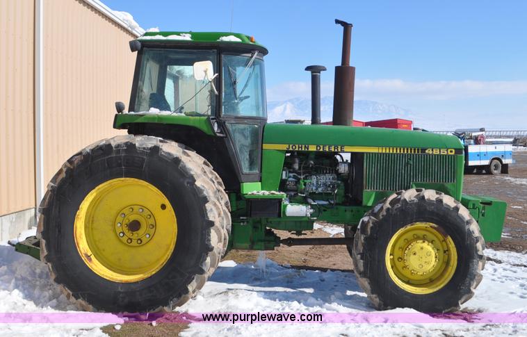 image for item G7184 1984 John Deere 4850 MFWD tractor