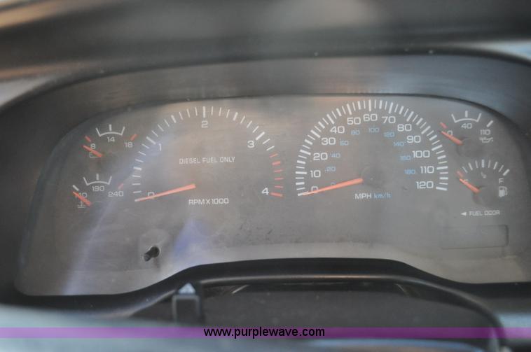 image for item G7195 2001 Dodge Ram 3500 utility truck