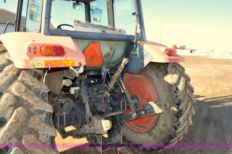 image for item G7213 2007 Kubota M125X MFWD tractor