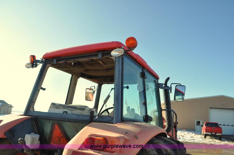 image for item G7213 2007 Kubota M125X MFWD tractor