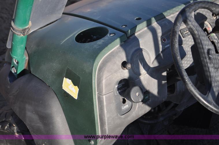 image for item G7220 2007 Kawasaki Mule 610 utility vehicle