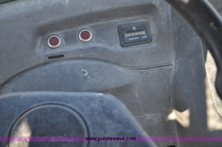 image for item G7220 2007 Kawasaki Mule 610 utility vehicle