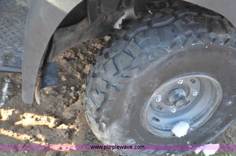 image for item G7220 2007 Kawasaki Mule 610 utility vehicle