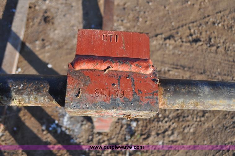 image for item G7221 CTI bucket forks