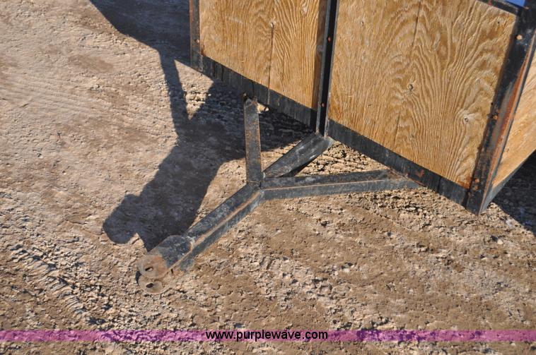 image for item G7222 (2) utility trailers