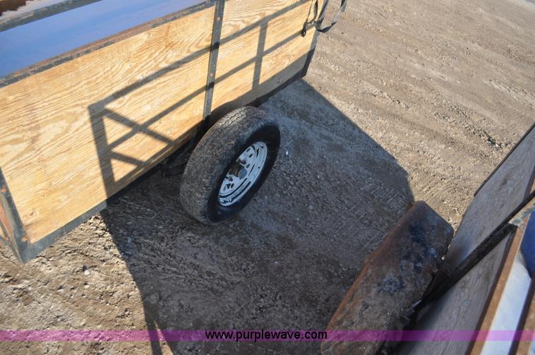 image for item G7222 (2) utility trailers