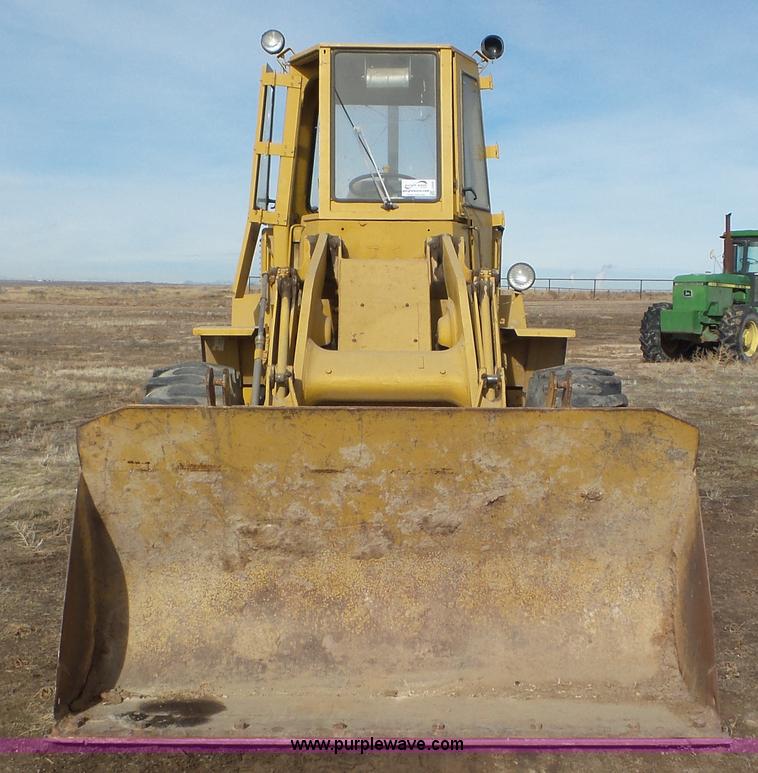 image for item J8303 Caterpillar 930 wheel loader