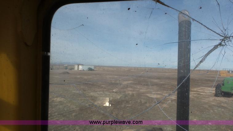 image for item J8303 Caterpillar 930 wheel loader