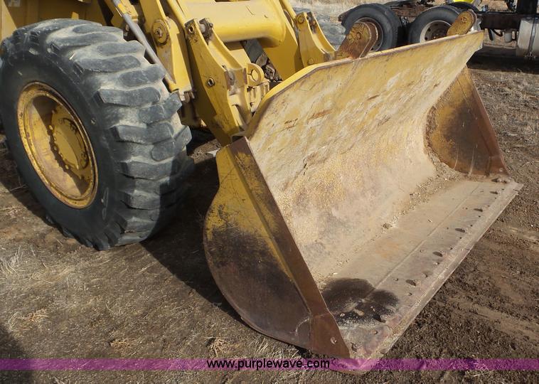 image for item J8303 Caterpillar 930 wheel loader