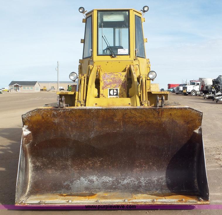 image for item J8304 1976 Caterpillar 930 wheel loader