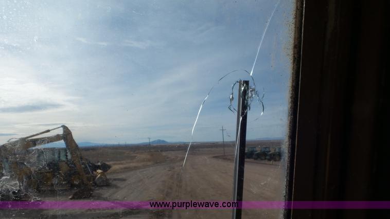 image for item J8304 1976 Caterpillar 930 wheel loader