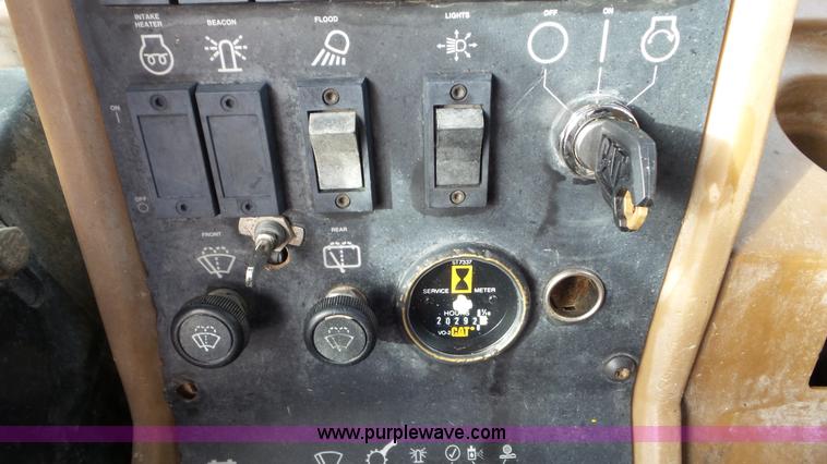 image for item J8305 1996 Caterpillar IT28F wheel loader