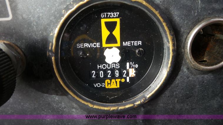 image for item J8305 1996 Caterpillar IT28F wheel loader