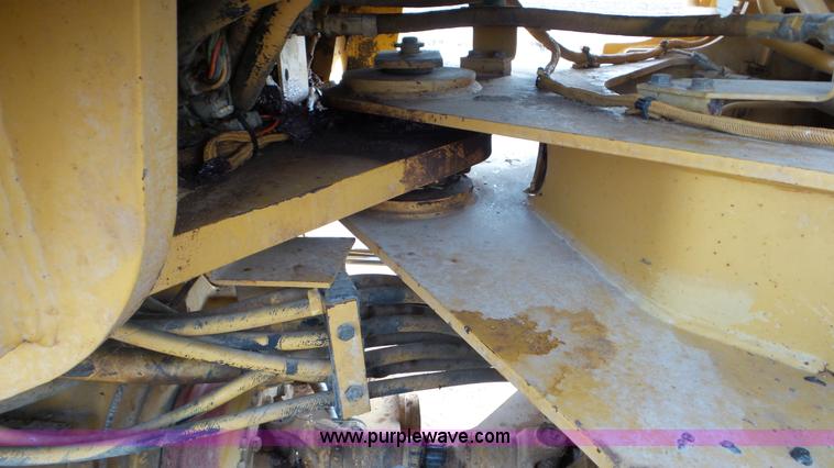image for item J8305 1996 Caterpillar IT28F wheel loader