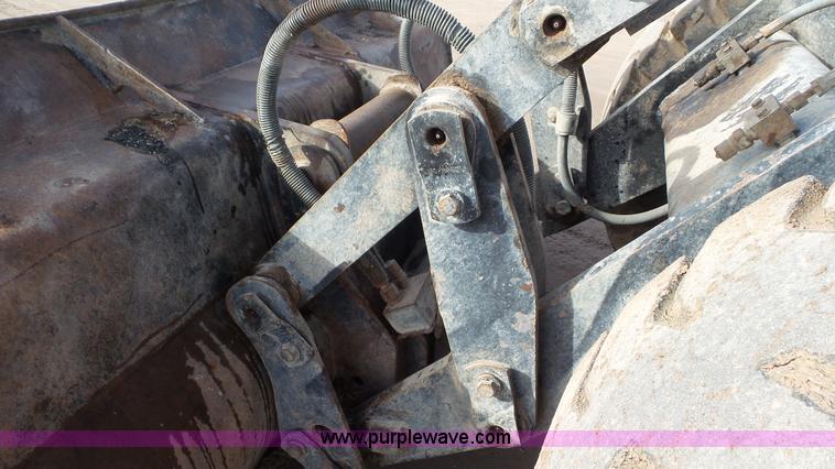 image for item J8305 1996 Caterpillar IT28F wheel loader