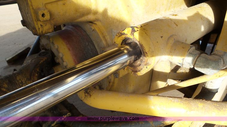 image for item J8305 1996 Caterpillar IT28F wheel loader