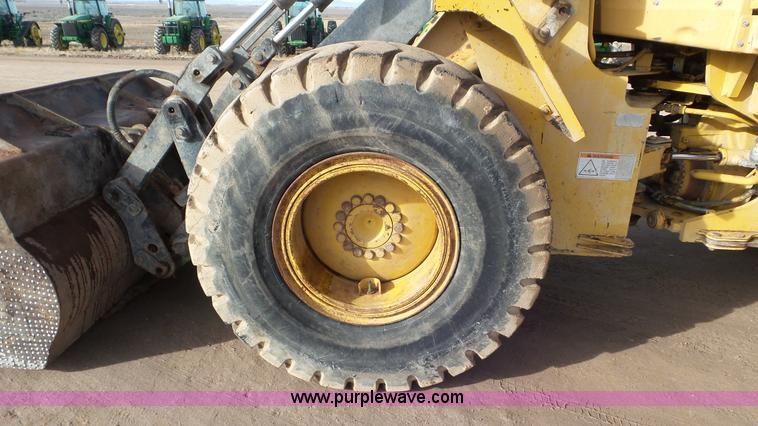 image for item J8305 1996 Caterpillar IT28F wheel loader