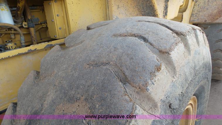 image for item J8305 1996 Caterpillar IT28F wheel loader