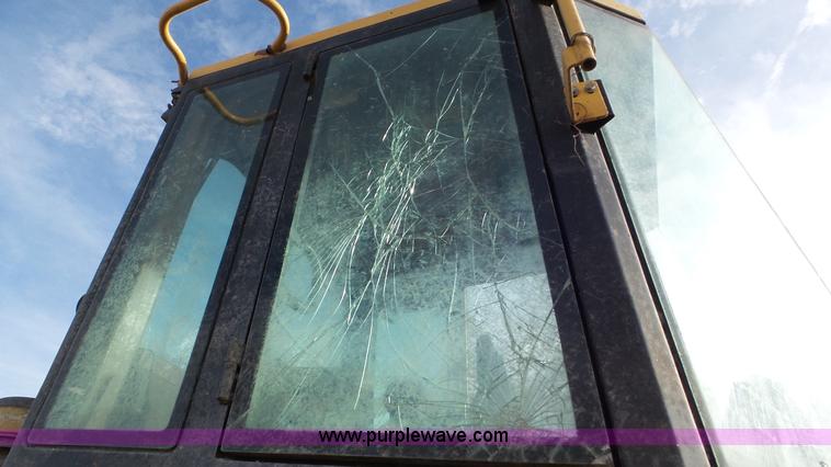 image for item J8305 1996 Caterpillar IT28F wheel loader