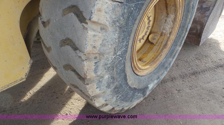 image for item J8305 1996 Caterpillar IT28F wheel loader