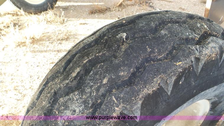 image for item J8308 Great Plains 9540PP blade plow