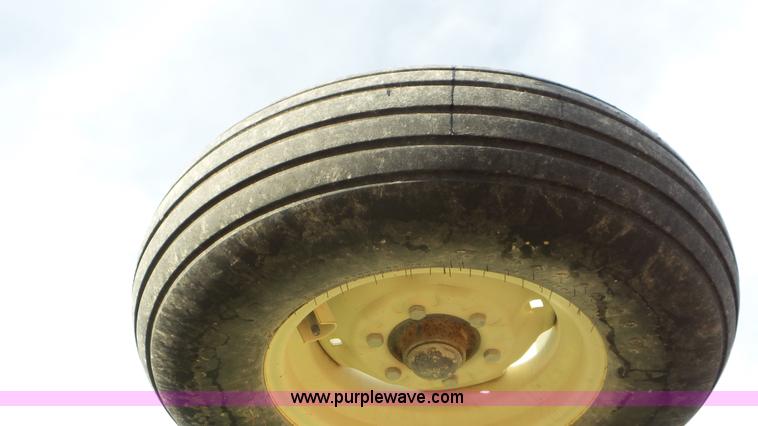 image for item J8308 Great Plains 9540PP blade plow