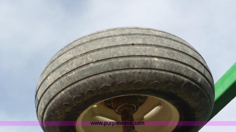 image for item J8308 Great Plains 9540PP blade plow