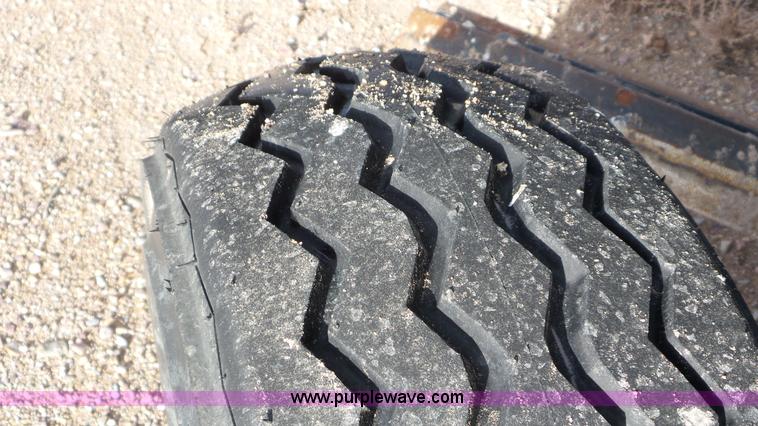 image for item J8308 Great Plains 9540PP blade plow