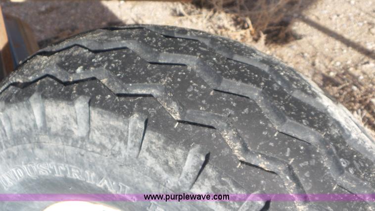 image for item J8308 Great Plains 9540PP blade plow