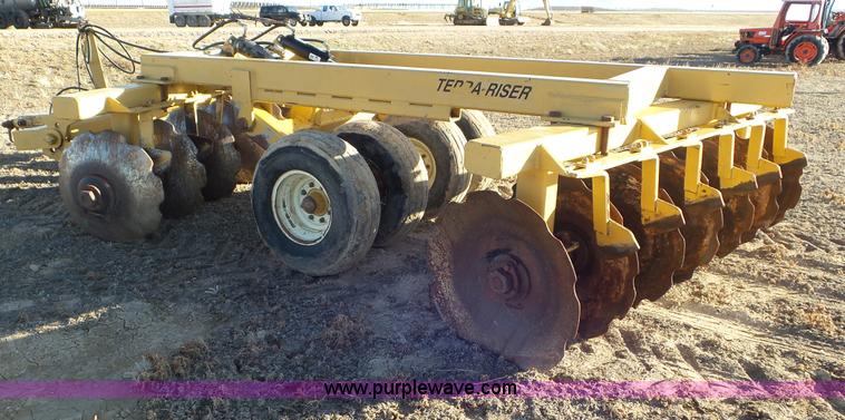 image for item J8321 Terra-Riser disk