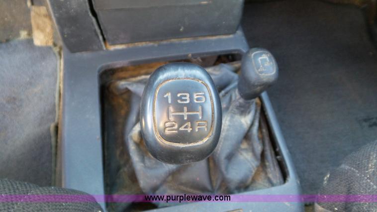 image for item J8323 1994 Isuzu Trooper SUV