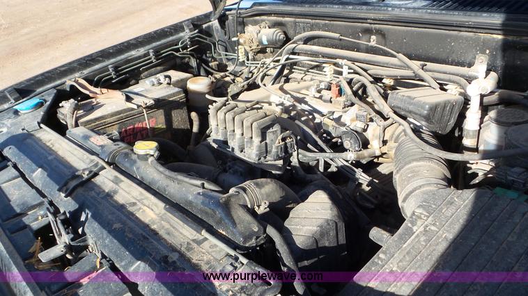 image for item J8323 1994 Isuzu Trooper SUV