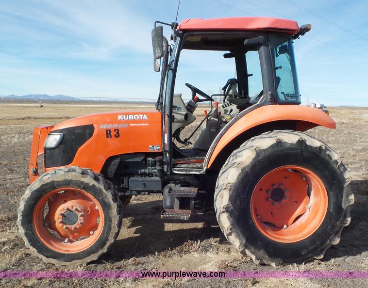 image for item J8324 2007 Kubota M6040 MFWD tractor