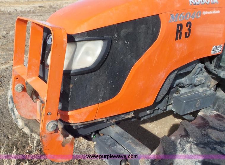 image for item J8324 2007 Kubota M6040 MFWD tractor