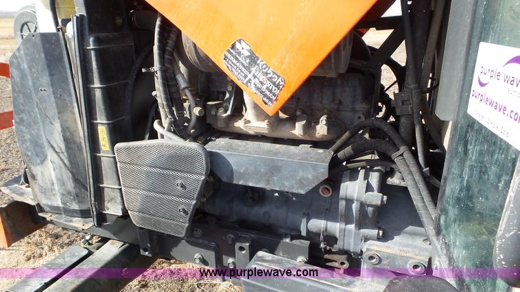 image for item J8324 2007 Kubota M6040 MFWD tractor