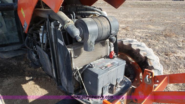 image for item J8324 2007 Kubota M6040 MFWD tractor