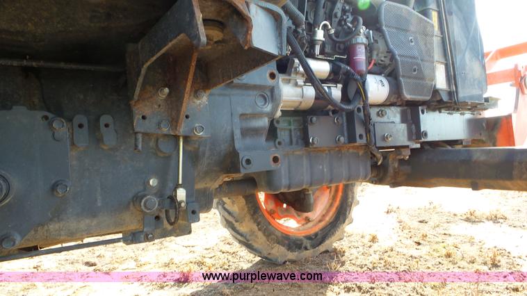 image for item J8324 2007 Kubota M6040 MFWD tractor