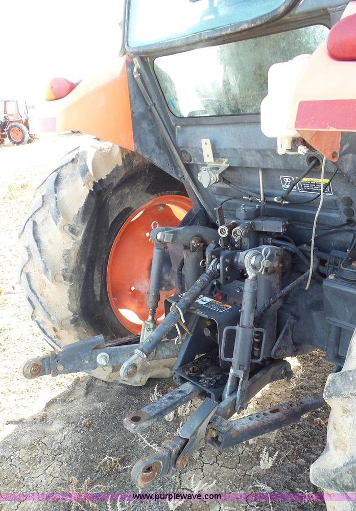 image for item J8324 2007 Kubota M6040 MFWD tractor