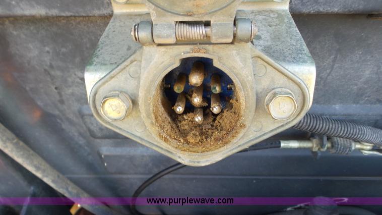 image for item J8324 2007 Kubota M6040 MFWD tractor