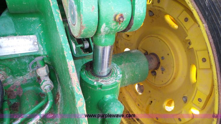 image for item J8327 1998 John Deere 8300 MFWD tractor