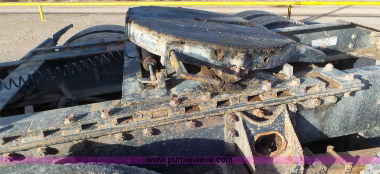 image for item J8328 1990 International 8300 semi truck